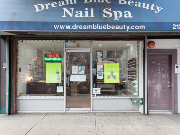 Beauty salon