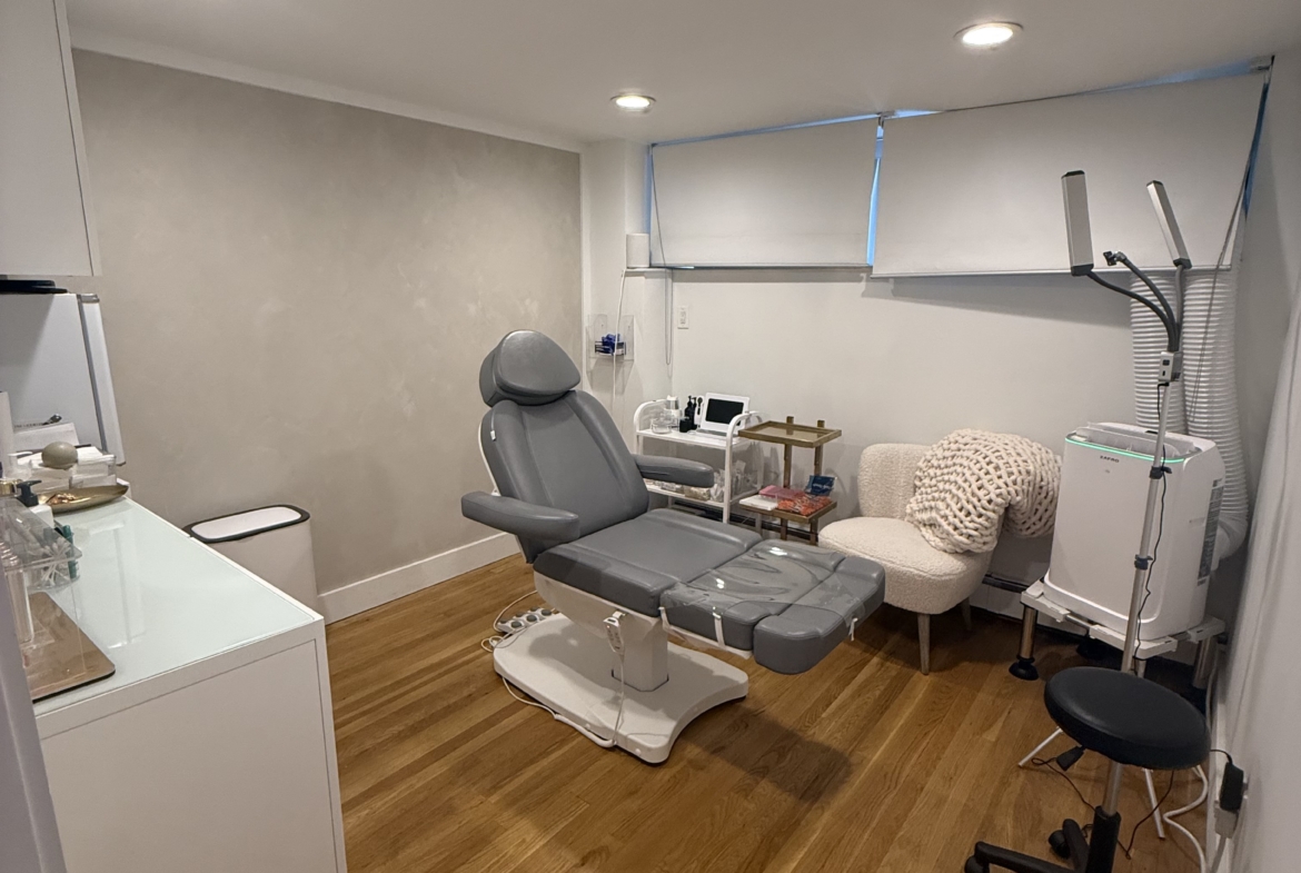 Medical office – Sublet